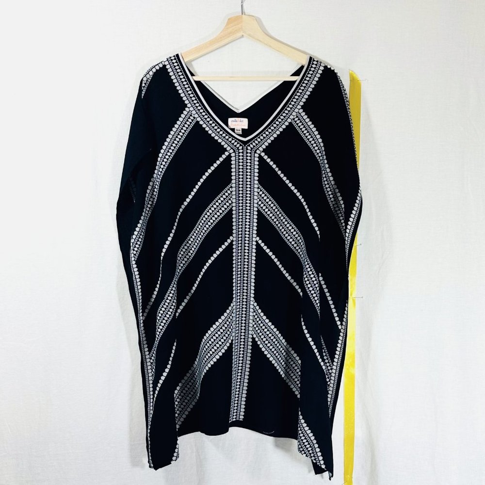 Stella Dot Graphic, Rayon Beach Tunic.